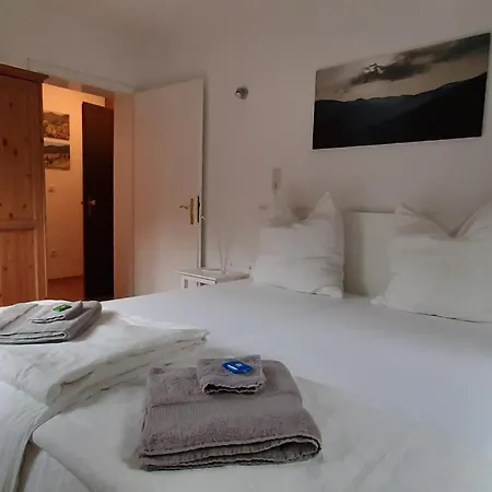 Apartament Steepleview House, Renchtalblick - Cozy & Serene For 2